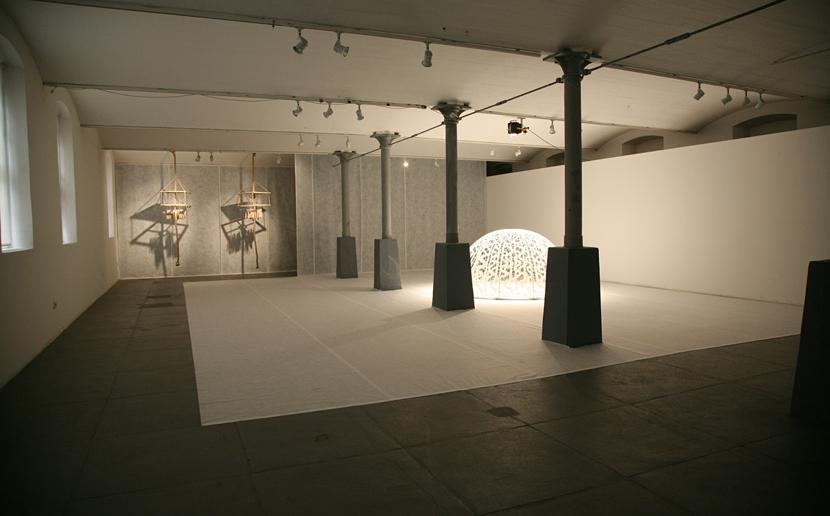 Akiko Sato: Shelter for feelings / instalation